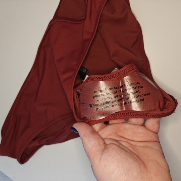 AMAZON ESSENTIALS Women's Bikini Bottoms - Picture 2 of 5